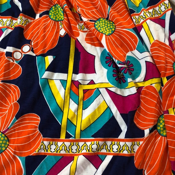 Colorful flower boho chic top or coverup 🌺 🌸 - Picture 5 of 7